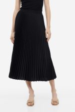 تنورة بكسرات