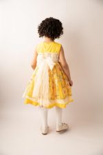 ⁦فستان بطبعة تشجير و حزام للخصر⁩ - الصورة ⁦2⁩