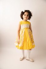 فستان بطبعة تشجير و حزام للخصر